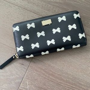 Kate spade wallet